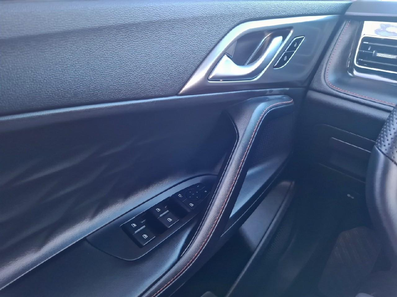 Mg Ehs 1.5 gdi 272ch phev luxury — photo 18