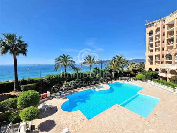 Magnifique toit terrasse vue mer!