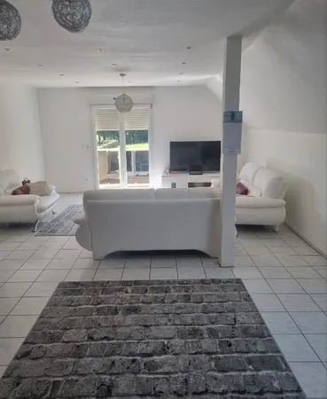 Loue f4 heimersdorf