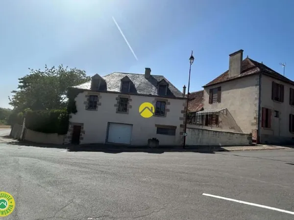 2 maisons avec garage et jardin