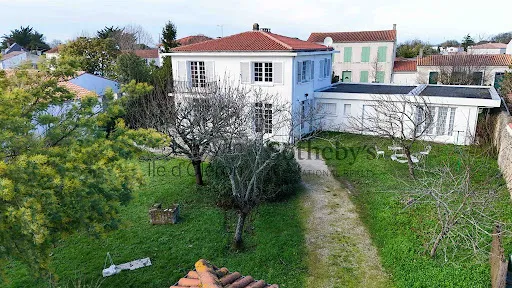 Maison 9 pièces 189 m²