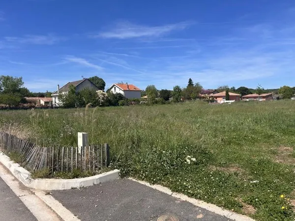 Terrain à Lescure d'Albigeois