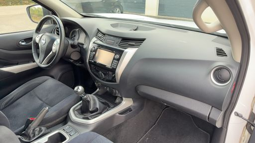 Nissan NP300 Navara 2.3 dCi 160 King Cab 4WD - N-Connecta – 2016 – 71806 km – Diesel – Boîte Manuelle — photo 23