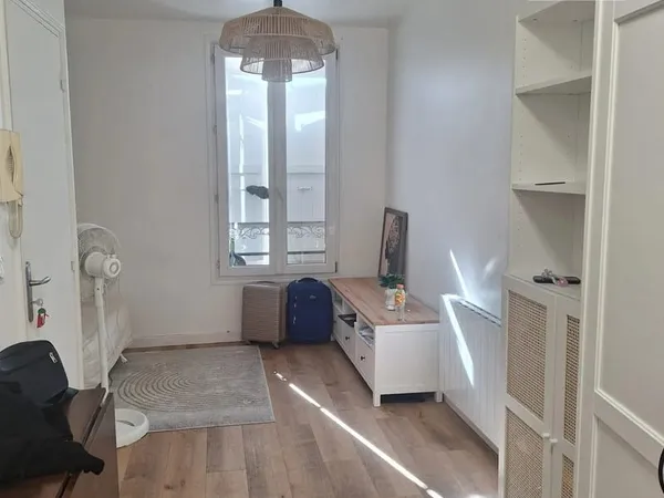 ALFORTVILLE LOCATION STUDIO MEUBLE 19.58 m²