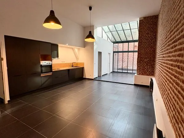 Hyper centre lille - loft 84 m²