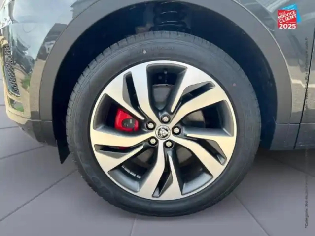 Jaguar E-Pace p300e phev 309ch r-dynamic hse — photo 10