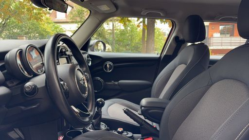 Mini Mini 1.5 Cooper 136 - Chili – 2017 – 58975 km – Essence – Boîte Manuelle — photo 14