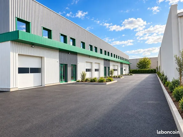 Local d'activité Mions centre 154m²