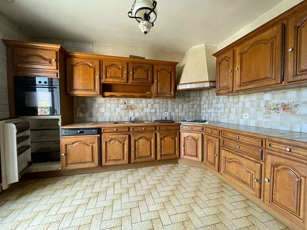 Maison Aurillac 6 pièce(s) 120 m2