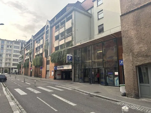Parking 12 m²