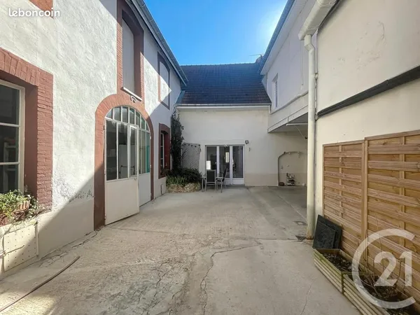 Maison 7 pièces 179 m²