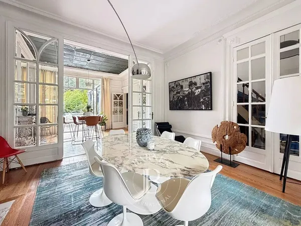 Maison de luxe 12 pièces 350 m²
