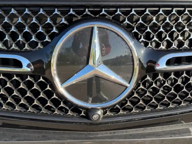 Mercedes Glc 300 e  hybrid eq 4matic amg li — photo 13