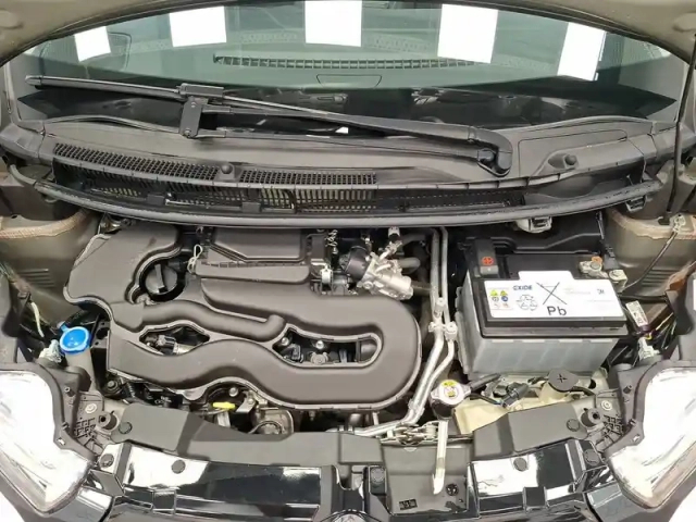 Citroën C1 vti 72 s&amp;s — photo 19