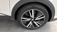 Peugeot 3008 HYBRID 225ch GT Pack e-EAT8 — photo 20