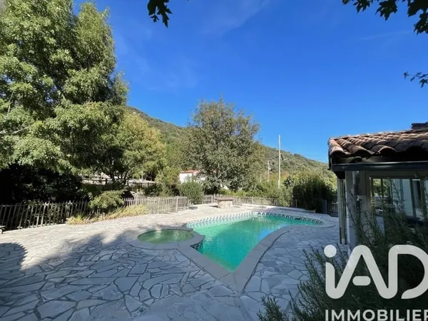 Maison 6 pièces 123 m²