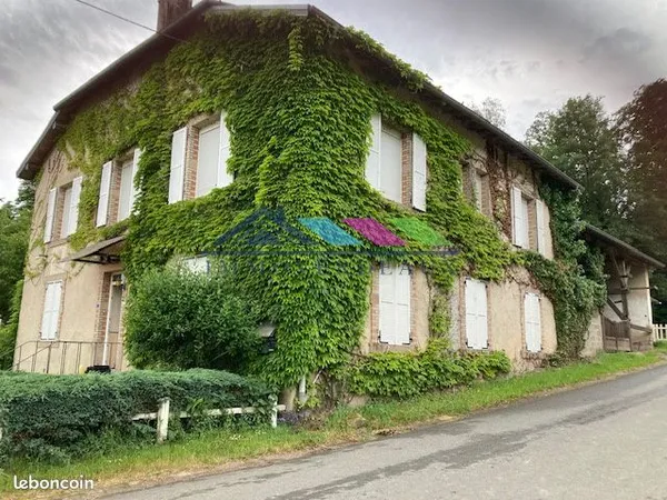 Propriété 9 pièces 256 m²