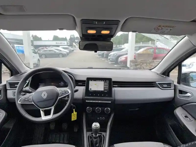 Renault Clio blue dci 100 ch gsr2 — photo 19