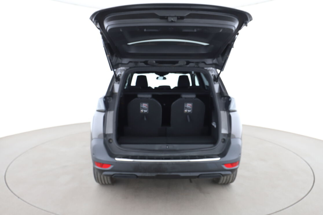 Peugeot 5008 1.2 Hybrid Allure Pack e-DCS6 — photo 15