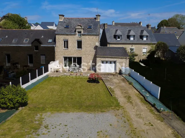 Rare ! Charmante maison familiale au coeur de Plumelec / Morbihan / Bretagne
