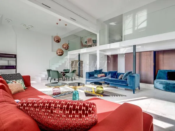 Duplex 5 pièces 153 m²