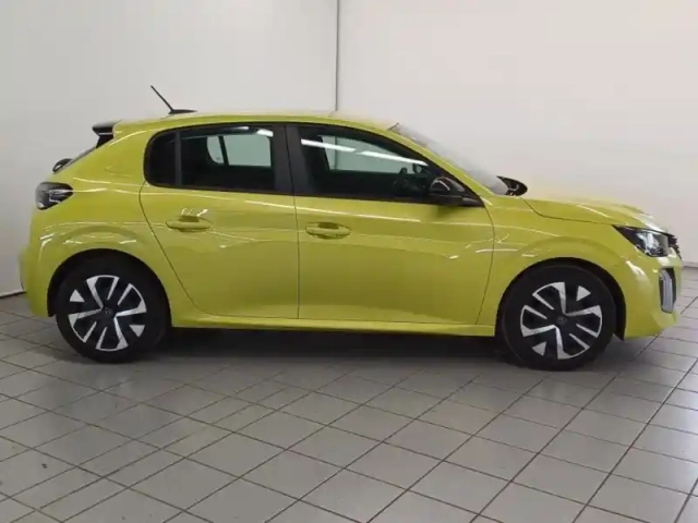 Peugeot 208 1.2 puretech 100ch s&amp;s active — photo 5