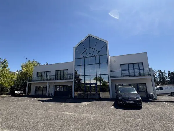 Bureaux 1106 m²