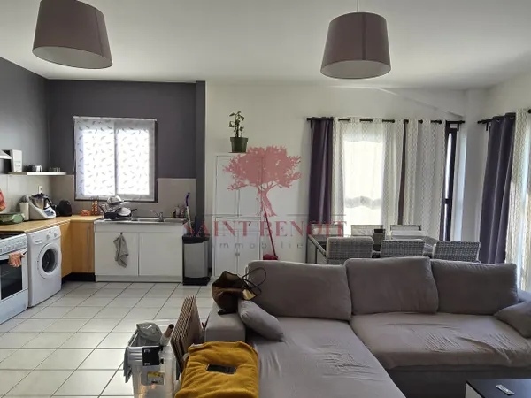 A VENDRE - A GIGNAC APPARTEMENT T3 EN R+1