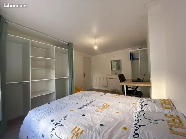 🛏️ Chambre prête-à-vivre - 🚉 1 min de la Gare de Villefranche - ✨ Propre & soignée 🧼
