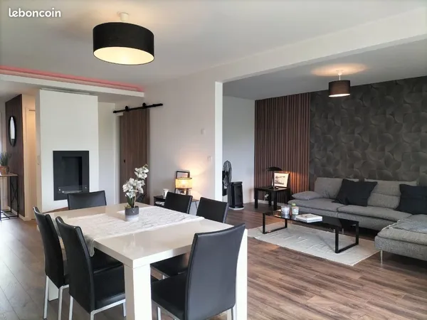 Appartement spacieux 3 chambres dernier étage