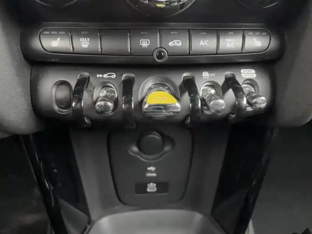 Mini Mini hatch 3 portes cooper se 184 ch — photo 70