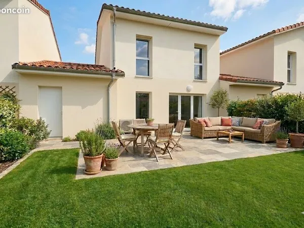Maison - 5 pièces - LES SABLONS
