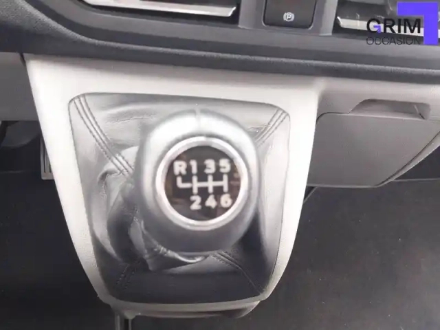 Ford Tourneo custom 320 l2h1 2.0 ecoblue 150 ch — photo 10