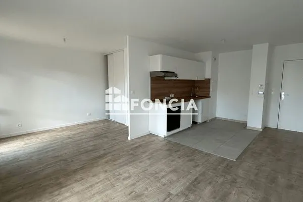 Studio 1 pièce 37 m²