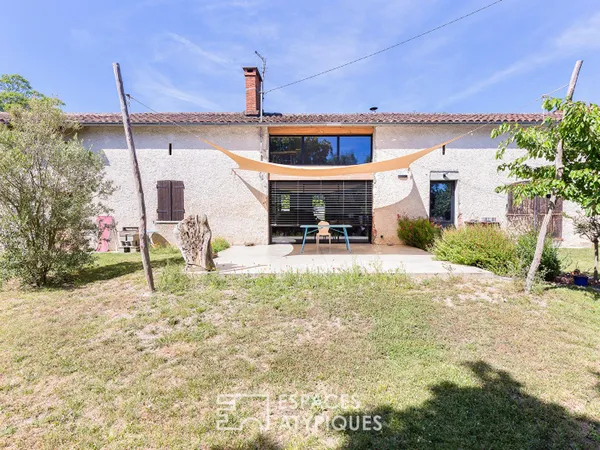 Longère rénovée en contemporain avec jardin à Balma