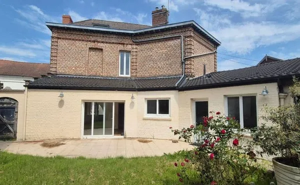 Maison 8 pièces 177 m²
