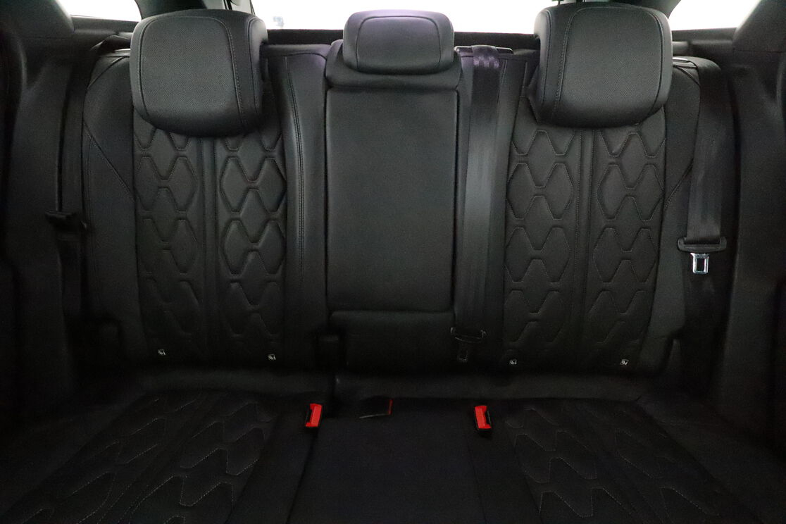 Peugeot 3008 1.6 THP GT Line EAT6 — photo 14