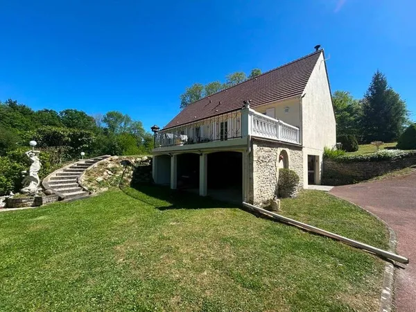 Maison 7 pièces 175 m²