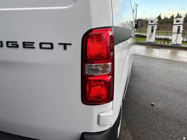 Peugeot Expert fgn m bluehdi 145 bvm6 — photo 68