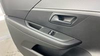 Peugeot 208 1.2 PureTech 75ch S&S Like — photo 19