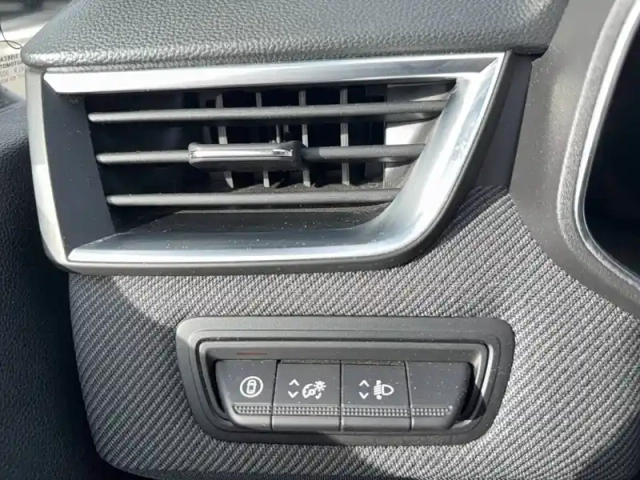 Renault Clio tce 90 ch gsr2 — photo 184