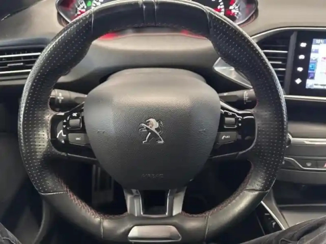 Peugeot 308 sw 1.6 bluehdi 120ch gt line s&amp;s — photo 12