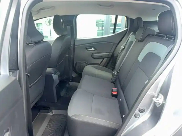 Dacia Sandero eco-g 120 auto — photo 13