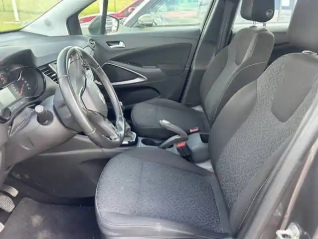 Opel Crossland X 1.2 turbo 110 ch — photo 10