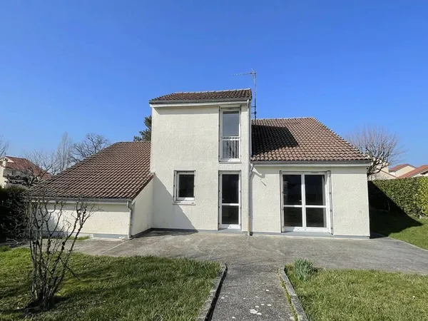 Maison 4 pièces 102 m²