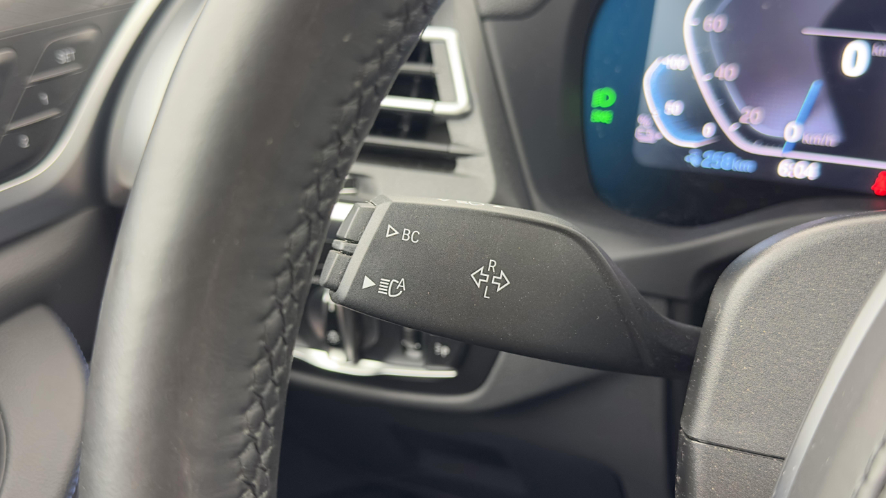 BMW iX3 M Sport 286 ch — photo 12