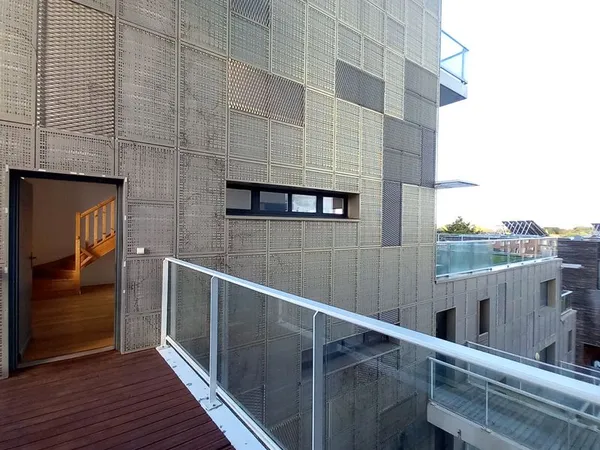 DUPLEX lumineux - Grande terasse vue Pyrénées - Idéal RP, colocation ou investissement