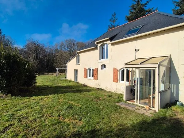 Maison rénovée, lumineuse avec grand jardin - Proche Dinan