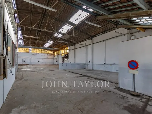 Vieil Antibes | Hangar | Entrepot