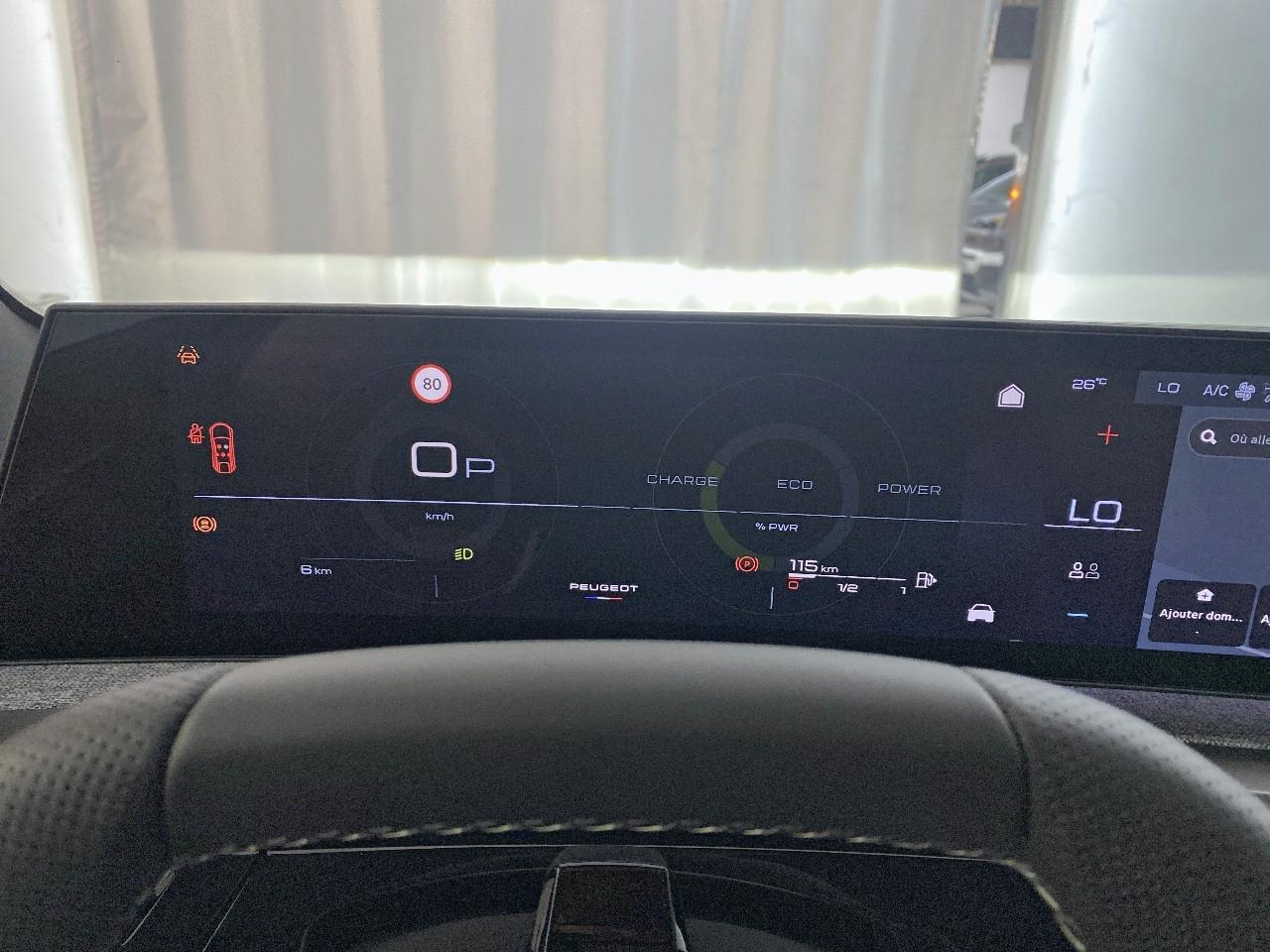 Peugeot 3008 hybrid 145 e-dcs6 gt — photo 13